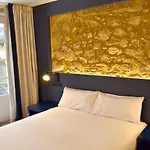 ホテル Alda Galeria Coruna 2*