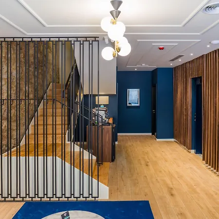 Ξενοδοχείο Alda Galeria Coruna 2*