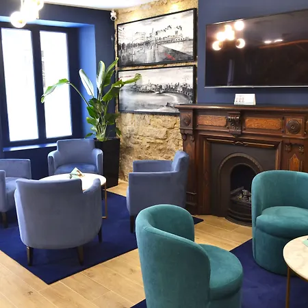 Alda Galeria Coruna 2*