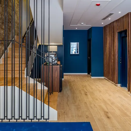 ホテル Alda Galeria Coruna 2*