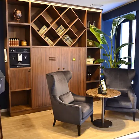 ホテル Alda Galeria Coruna 2*