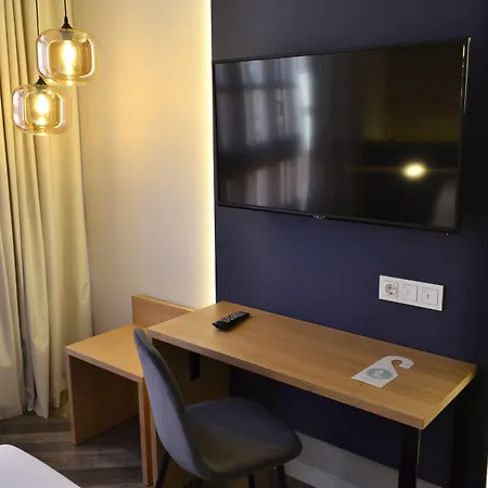 Alda Galeria Coruna Ξενοδοχείο 2*