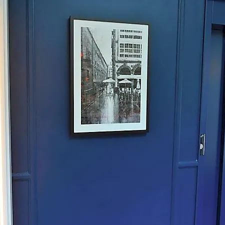 Alda Galeria Coruna ホテル 2*