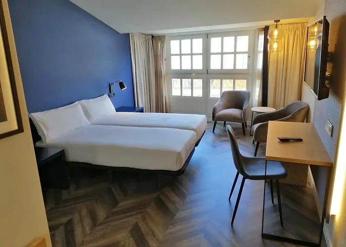 Отель Alda Galeria Coruna 2*