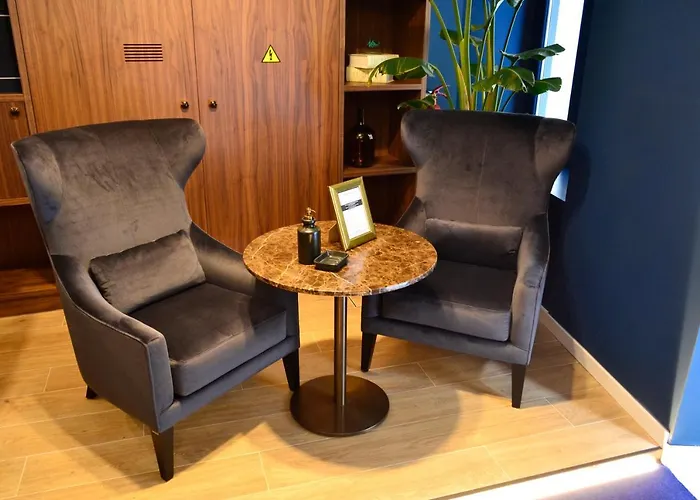 Alda Galeria Coruna Szálloda