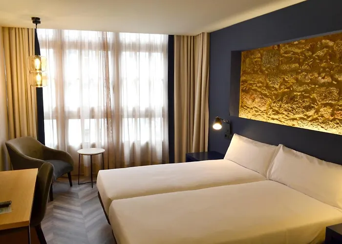 Alda Galeria Coruna Hotel 2*