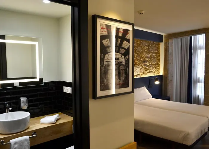 Alda Galeria Coruna Szálloda