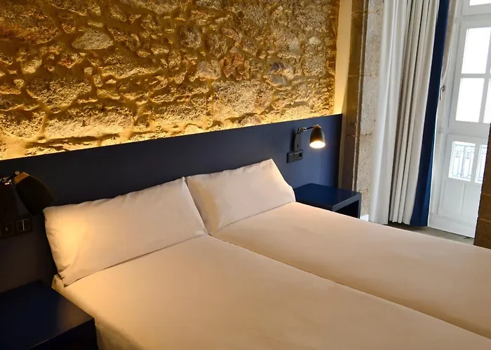 Alda Galeria Coruna Szálloda 2*