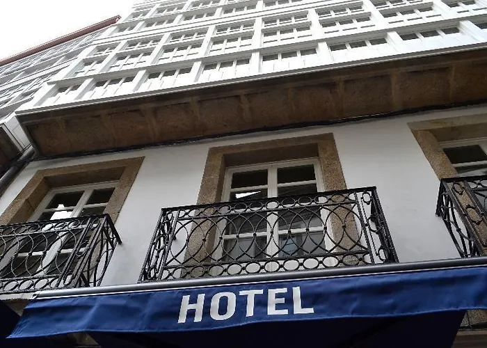 Alda Galeria Coruna Szálloda 2*